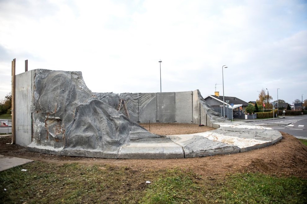 Kunstner bag v�rk i rundk�rsel:  Jeg h�ber, den er en oplevelse