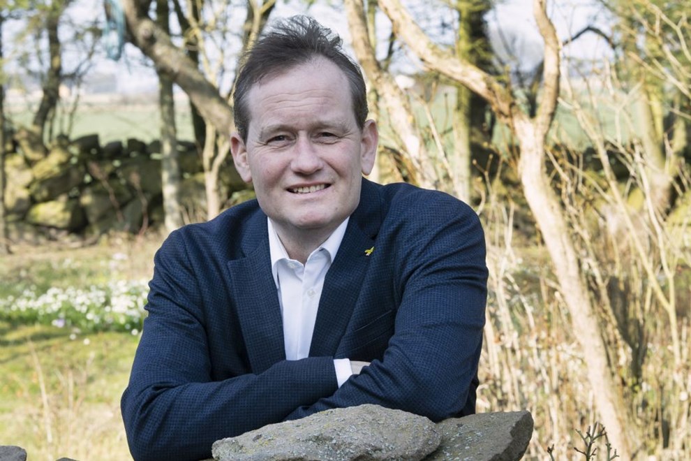 Peter Juel-Jensen: Find lsning uden for hegnet