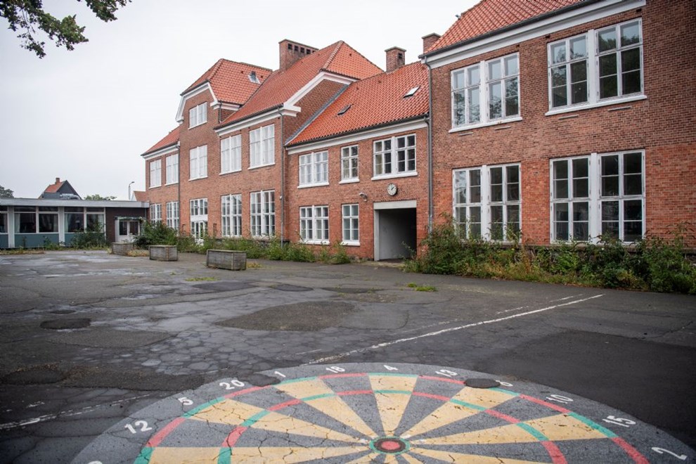 stre Skole solgt med stemmer fra V og S: Dansk Folkeparti nskede at vente med salg