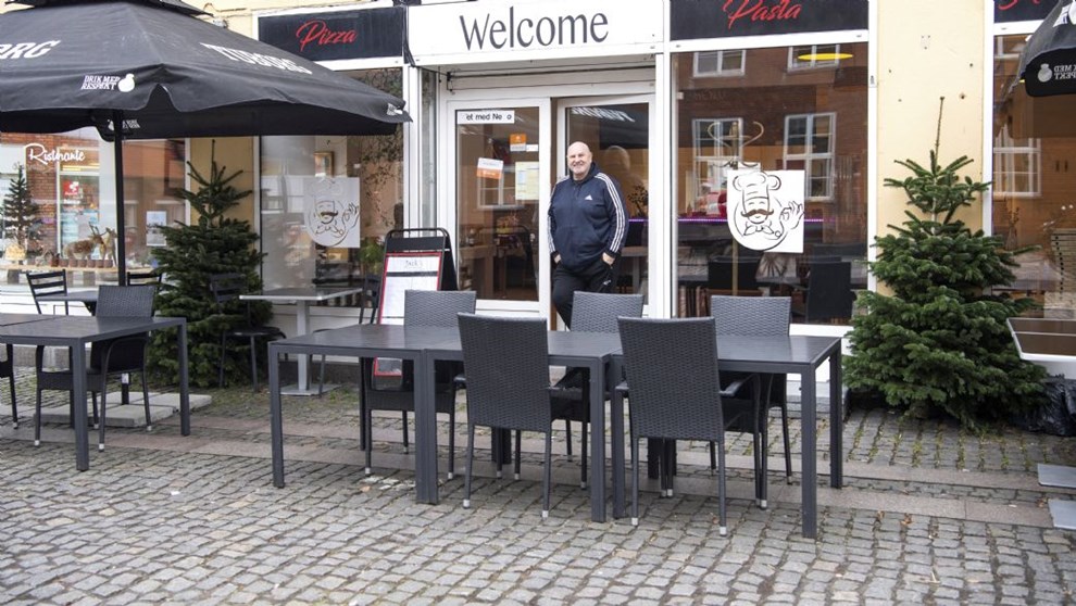 Polsk balletdanser �bner familierestaurant