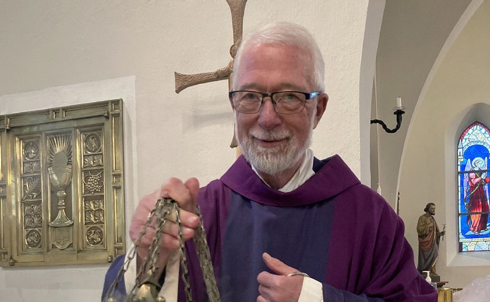 Rgelsesgaven peger op p Gud