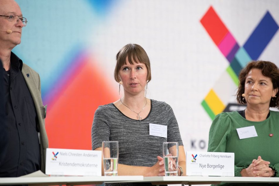 Formand i splittet parti: Jeg har mod p� at forts�tte