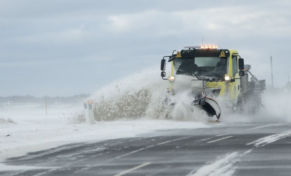 60 snerydningskøretøjer i aktion rundt på Bornholm 60 snerydningskøretøjer i aktion rundt på Bornholm