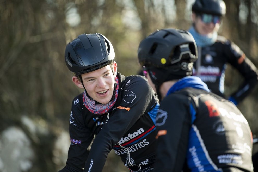 Han cyklede overalt p Bornholm som ungdomsrytter: Nu er Stian tilbage p de bornholmske veje