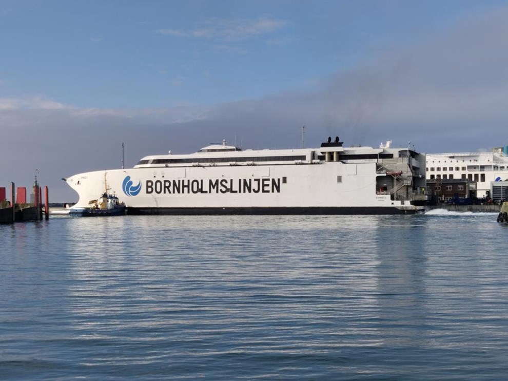 velse p Rnne Havnmed brug af Express 1