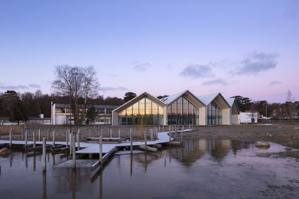 Mange m�neders kamp har givet resultat � hoteldirekt�r gl�der sig over gennembrud