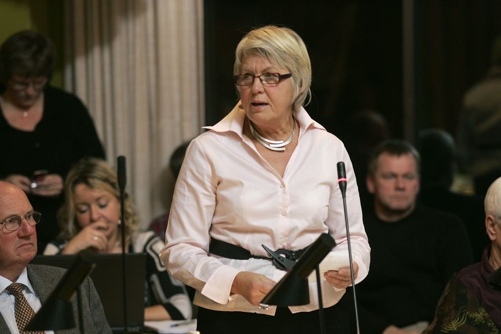 Centraliseringsforsøg hvert niende år siden kommunesammenlægningen