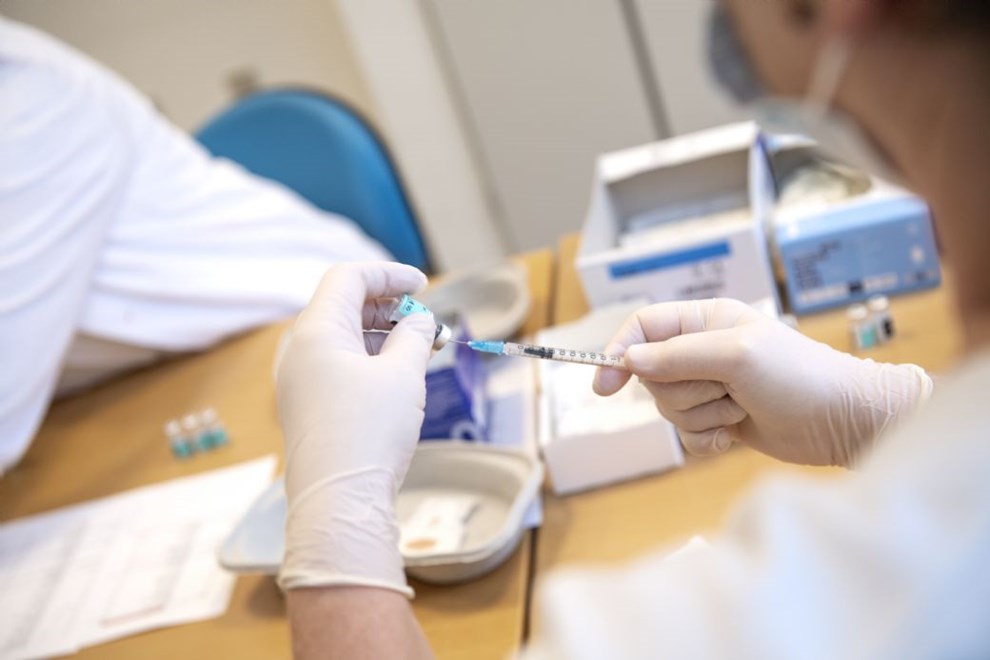 Borgere der er fyldt 85 r kan blive vaccineret hos egen lge