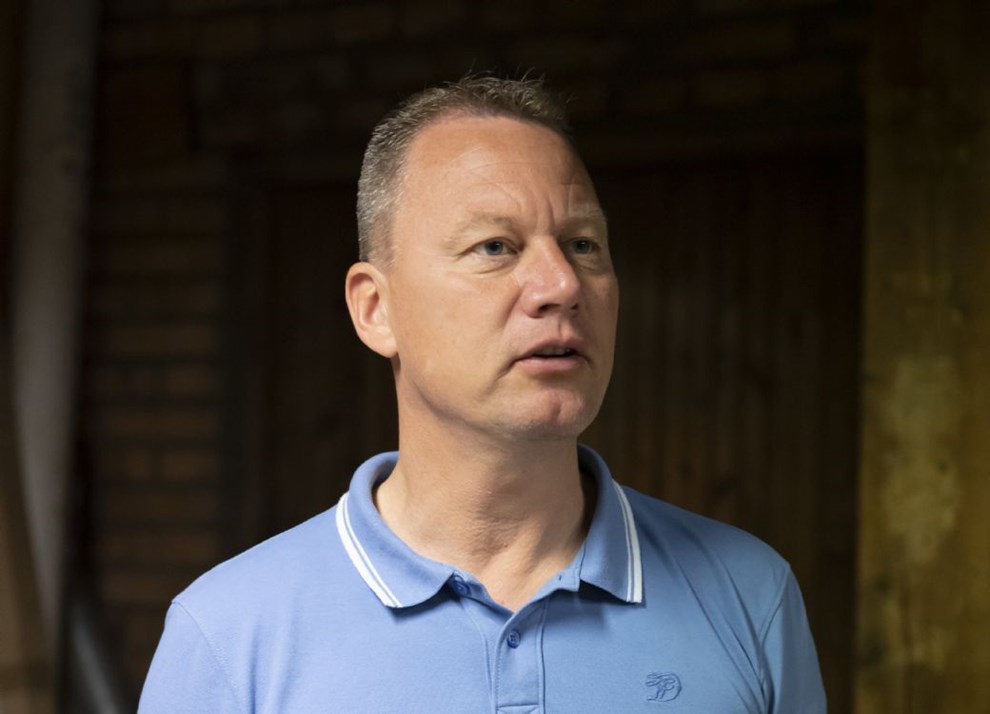 Hrdt r for maskinfabrik: Vi gik fra 30 til 22 mand p grund af corona