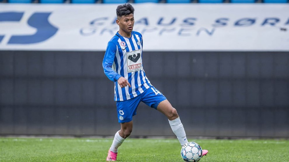 Esbjerg forl�nger med Phun Mang