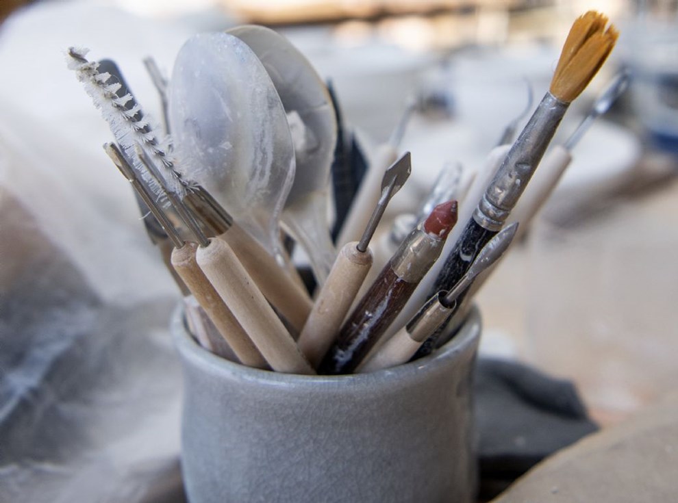 Corona-boom: Ansgertallet er fordoblet p skole for glas og keramik