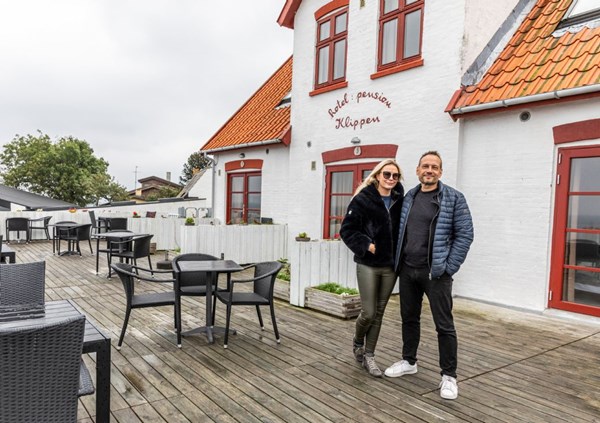 K�bte Hotel Klippen: Buch Thorborg starter livsprojekt i Gudhjem