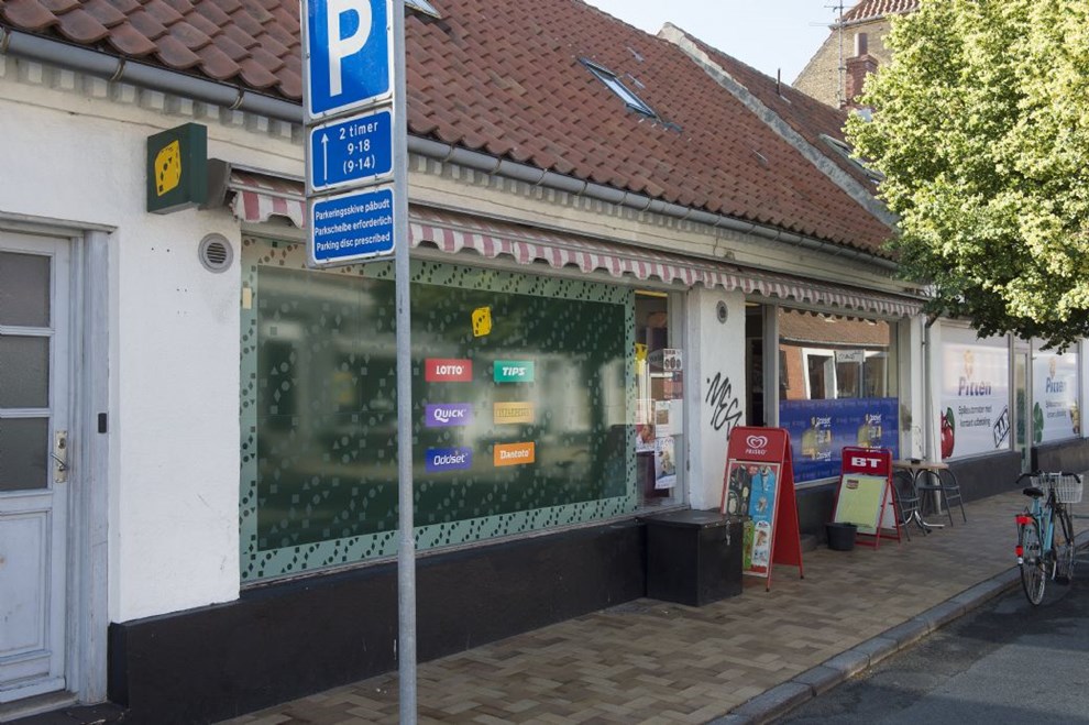 Bekendte om den knivdrbte: Han var rar, vidende, privat, begavet  og trstig