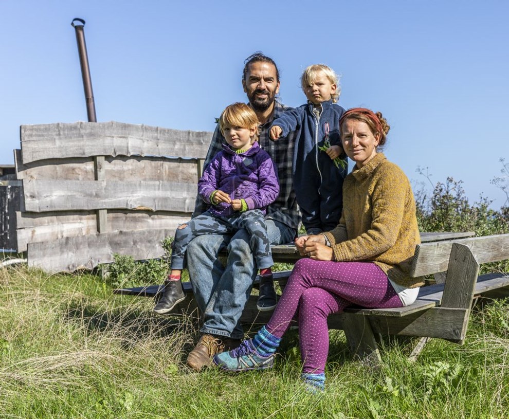 De sagde jobbet op og flyttede til Bornholm: 'Livet skal fles rigtigt'