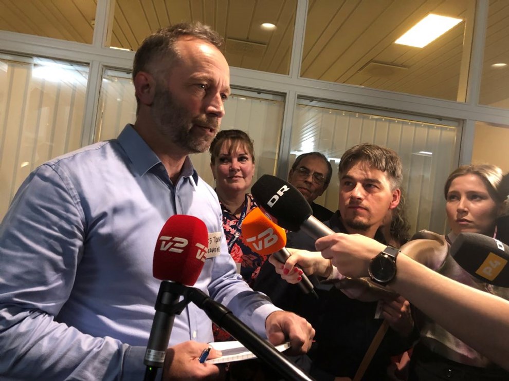 Tre formnd og tre forpersoner  betegnelser deler det nye flertal