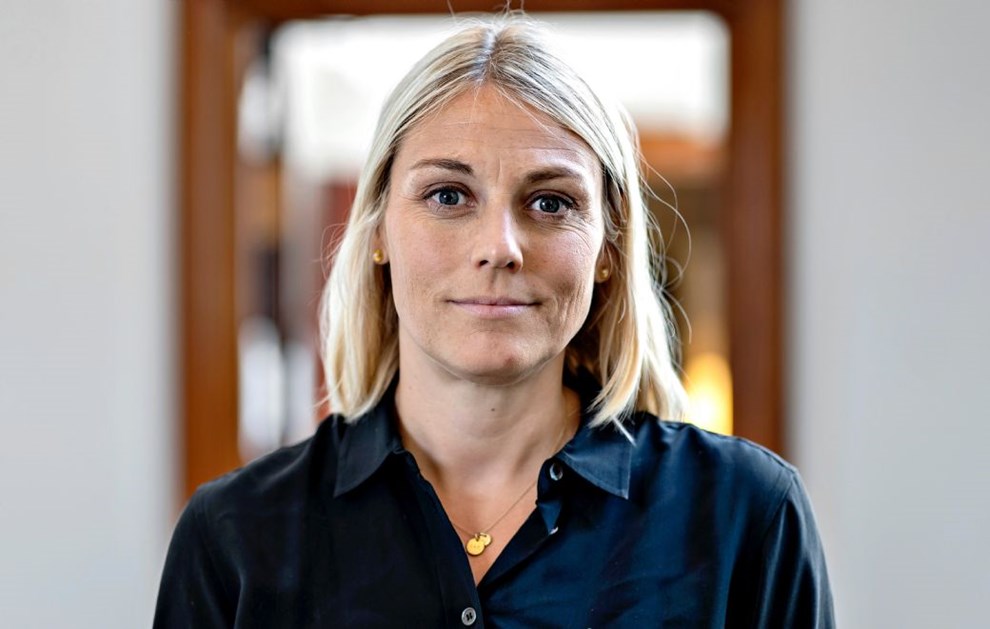 Forsvarsminister: Vi kan med kort varsel placere F-16 fly p Bornholm