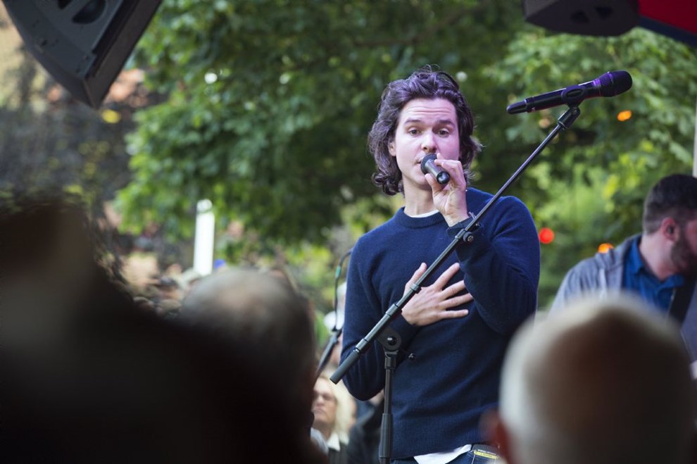 Lukas Graham hemmeligt gift på Bornholm