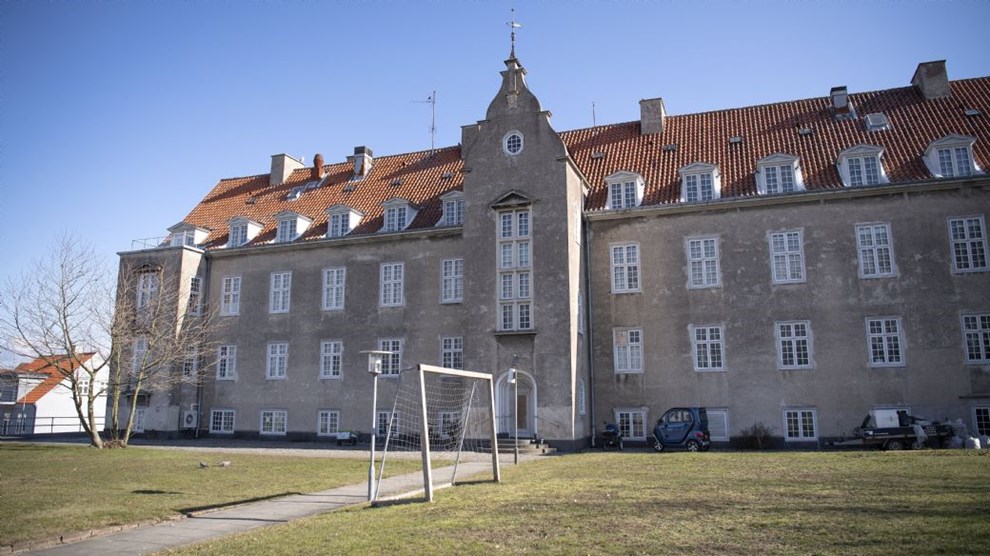 Tidligere lejer f�r 32.000 tilbage: Ejer erkender fejl 