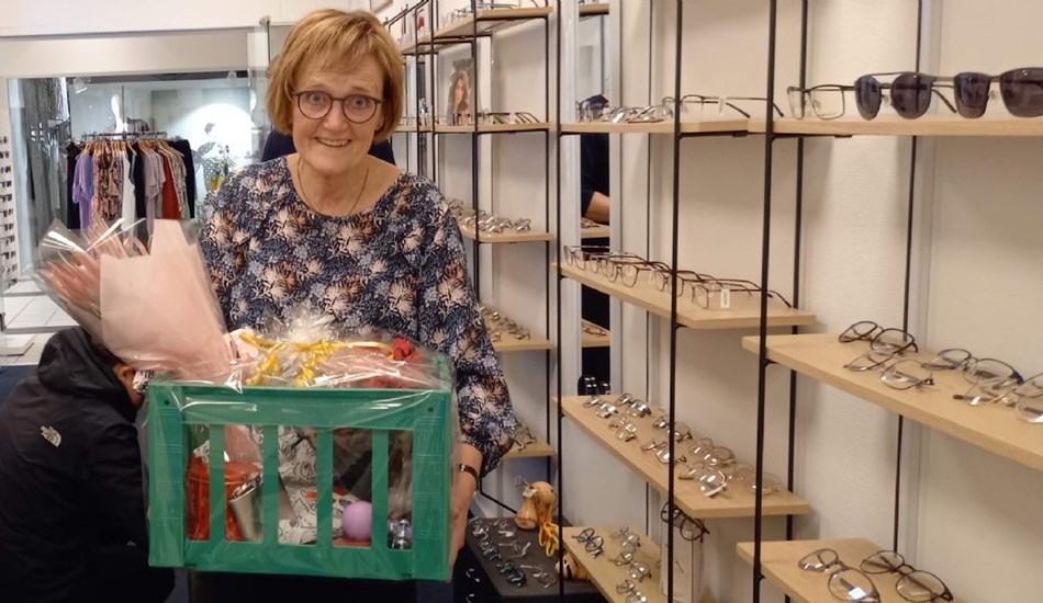 Mie takkede af efter 'n�sten 100 �r'