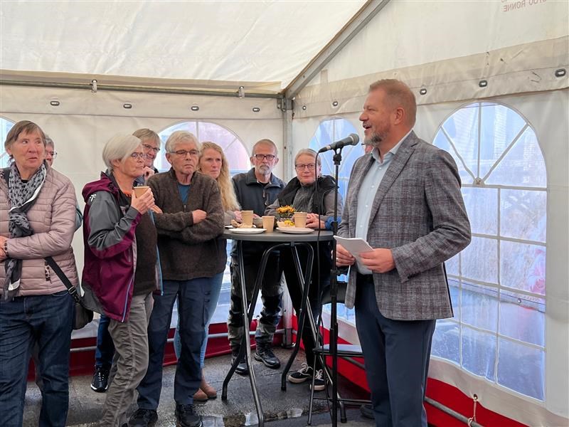 Feriehusudlejer fejrede bning af nyt kontor