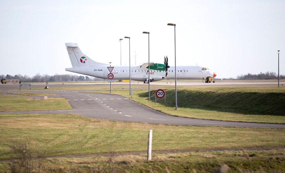 DAT: 'Man tvinger bornholmerne ud af flyene'