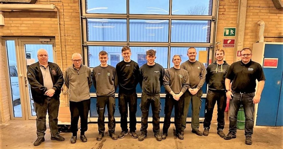 Seks nye mekanikere uddannet Seks nye mekanikere uddannet