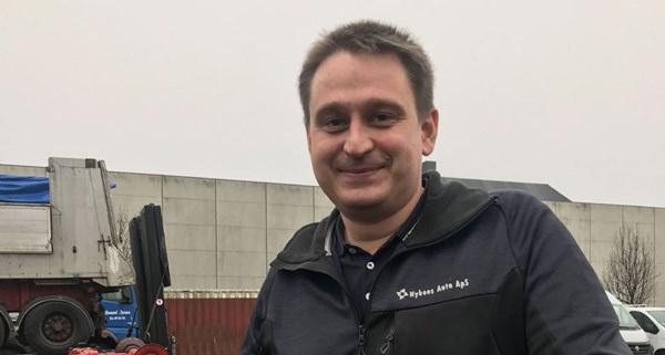 Bilforhandler g�r klar til energi�en