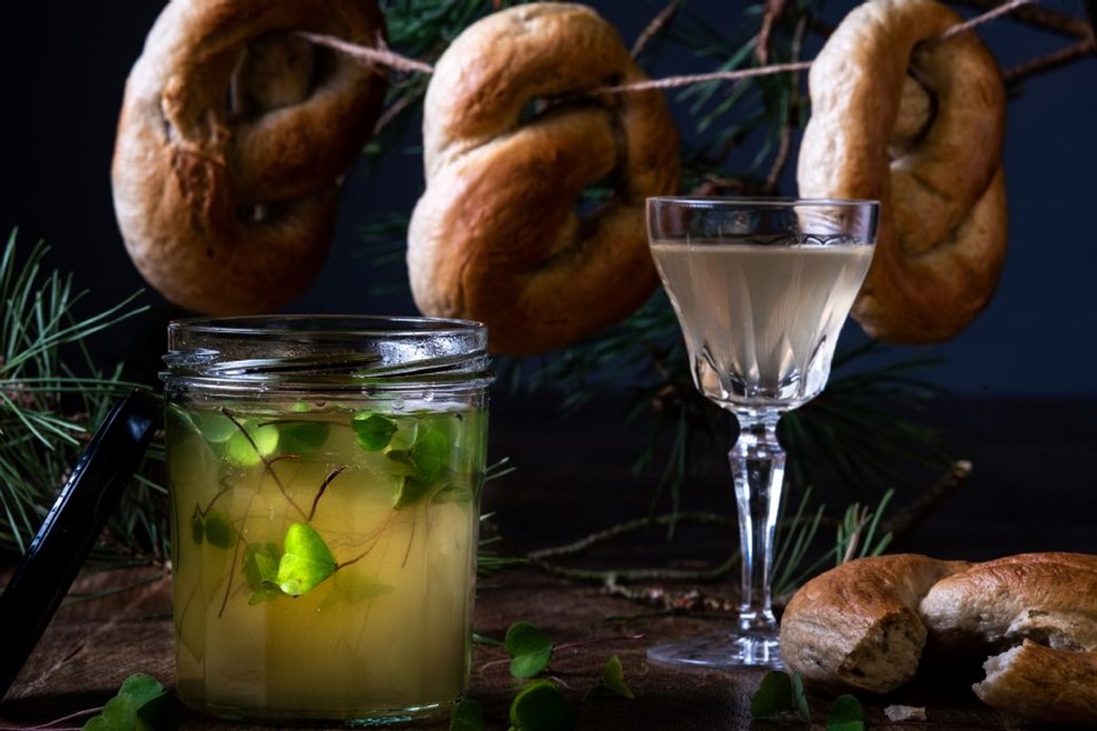 Skoven har en ingrediens til din honningsyp Skoven har en ingrediens til din honningsyp