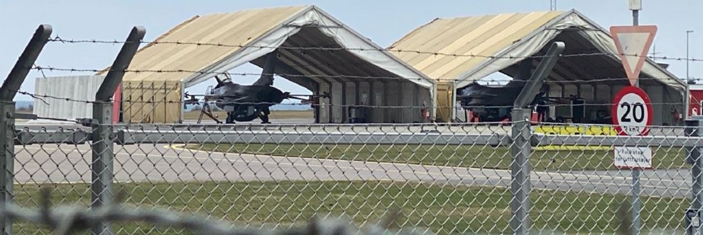 F-16-fly er landet p Bornholm