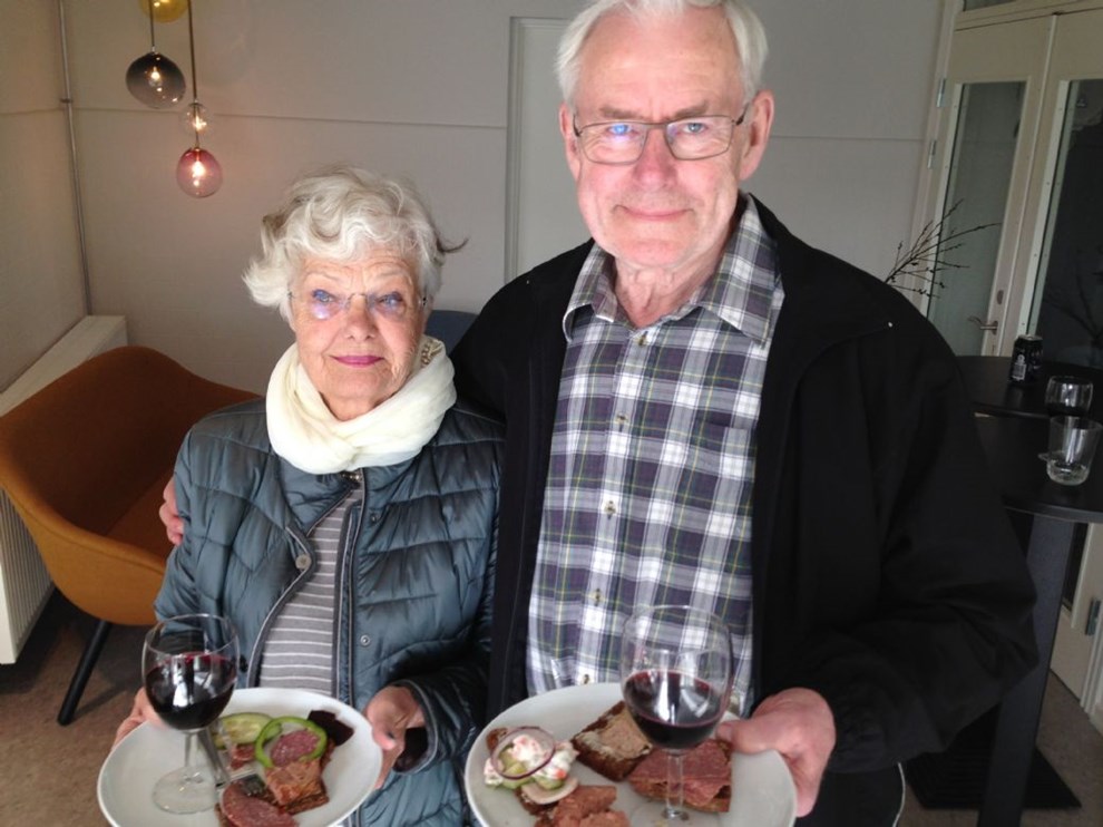 S�ren Pinds far fylder 80: 'Han kan ikke sidde stille'