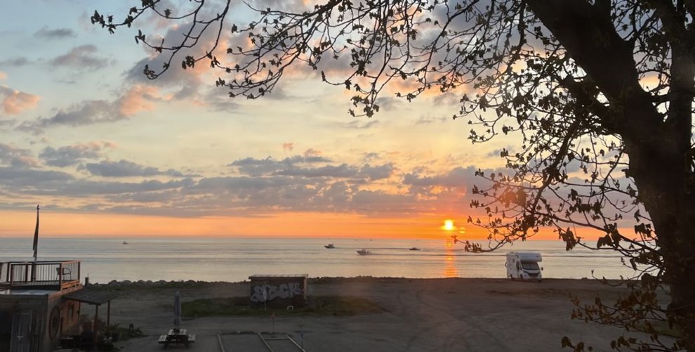 Diskvalificeret far og sn ville have vundet 125.000 kroner