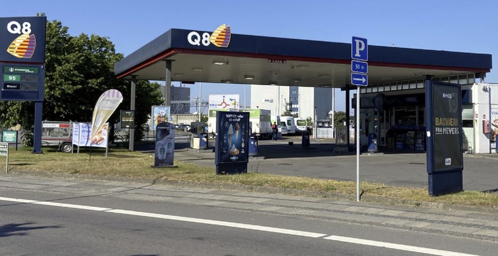 Q8 vil pumpe penge i tankstation på havn, men der er et benspænd Q8 vil pumpe penge i tankstation på havn, men der er et benspænd