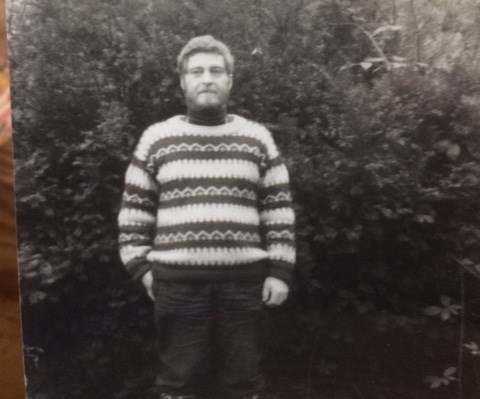 Humlebien Jan lokkede musikstjerner til Caf Cara