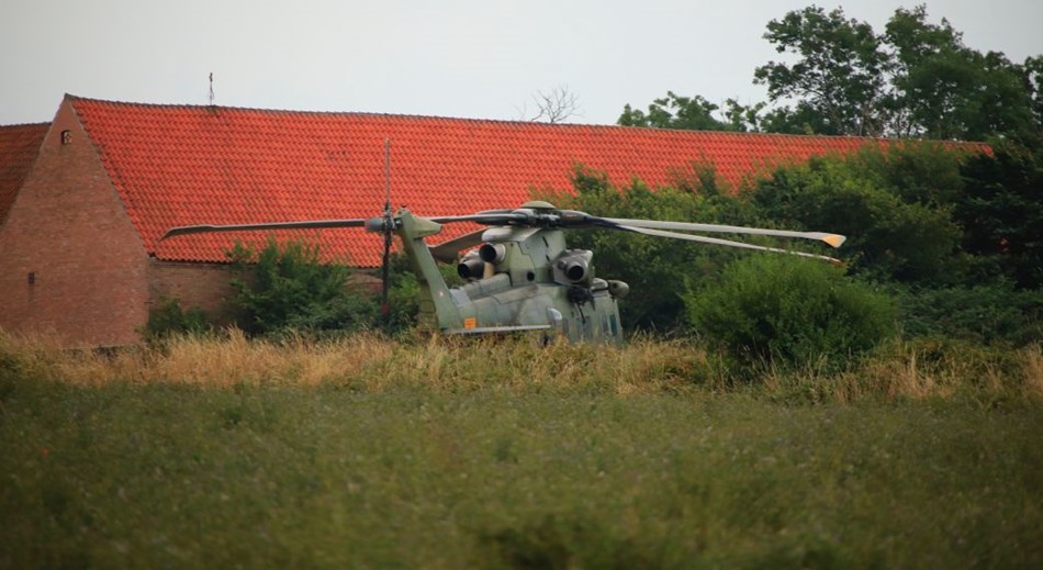 Savnet person fundet efter nat i det fri: Helikopter var afg�rende i efters�gning 