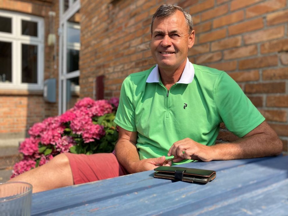 Ole skulle vre golftrner i Spanien, men s ringede Steffen