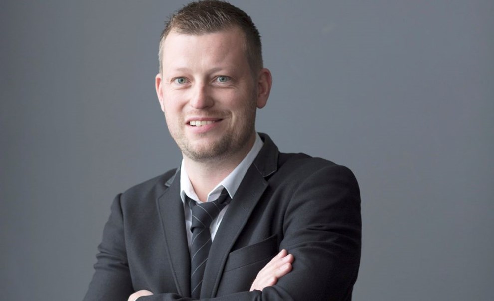 Flyttede til Svaneke � og s� sp�ndte corona ben for �konomien