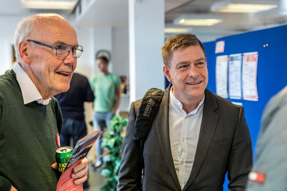 Gr�n fr� dr�mmer fortsat om gratis busser