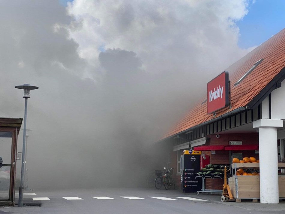 Brand i Kvickly er slukket: Butikken kan �bne igen i morgen