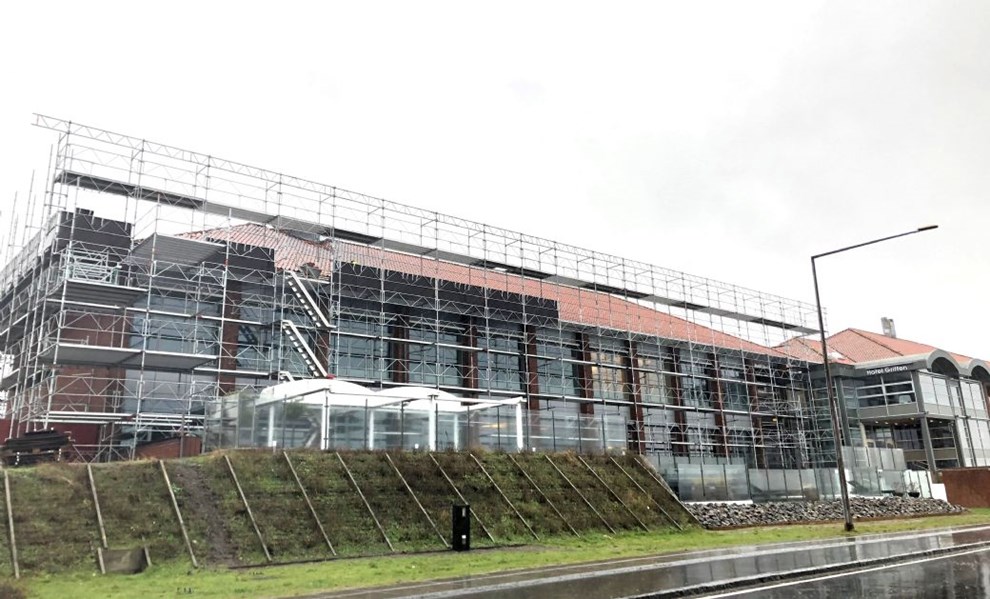  Bornholms strste hotel bliver selvforsynende med strm