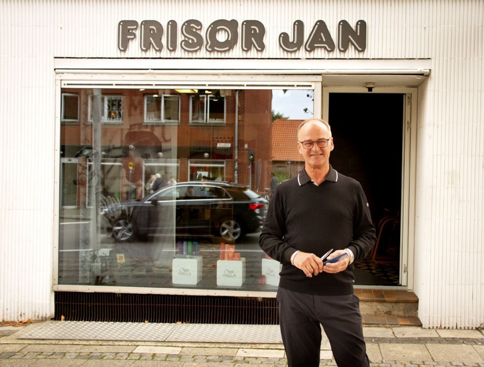 Frisør Jan: Pensionen nærmer sig – eller gør den? Frisør Jan: Pensionen nærmer sig – eller gør den?