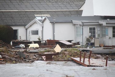 Nordbornholms R�geri �delagt: 'Det ser fuldst�ndig vanvittigt ud'