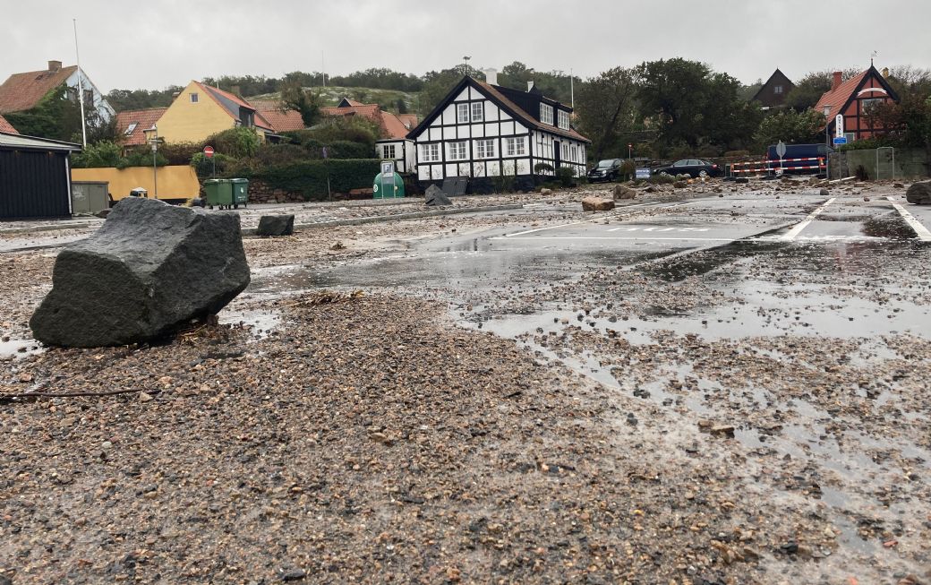 Politiet opfordrer: Respekter afsp�rringer og anvisninger 