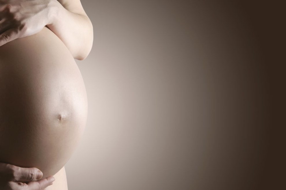 Hver femte gravide p Bornholm  har brug for ekstra hjlp