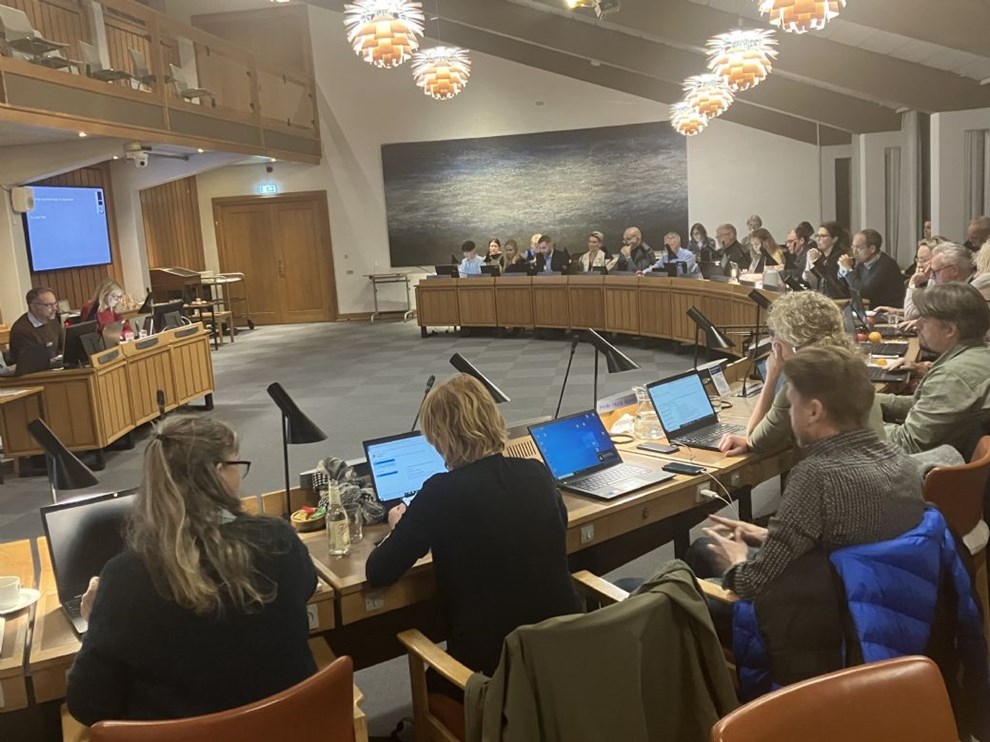 Krselsregler rulles tilbage: Kommunen sparer penge men bliver de ansatte snydt?