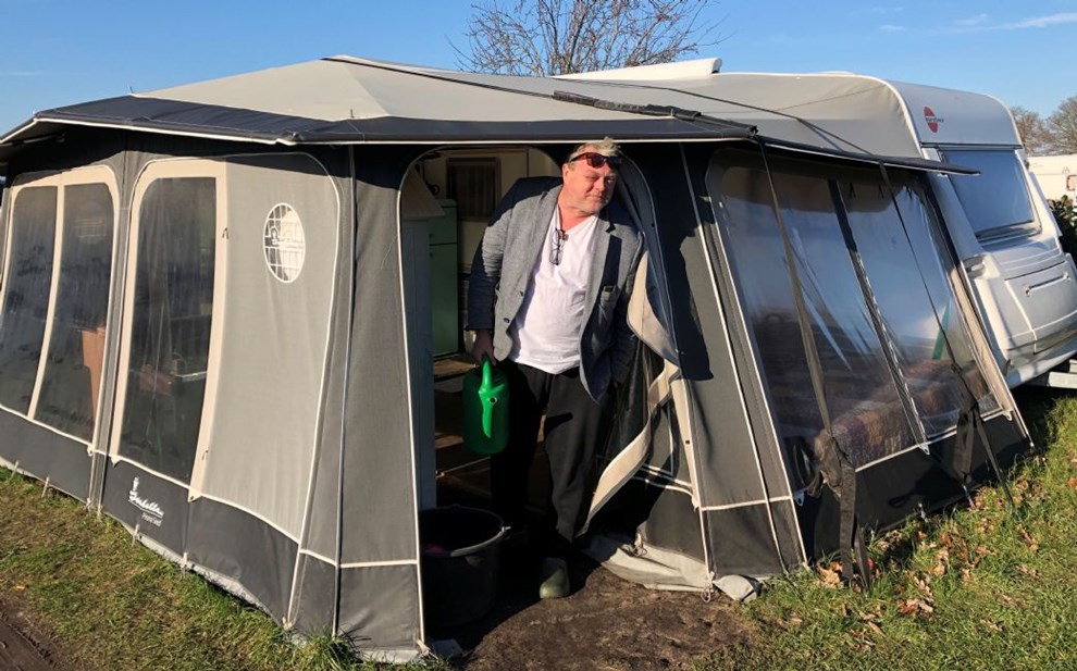 Poul Pava var millionr  nu bor han i campingvogn