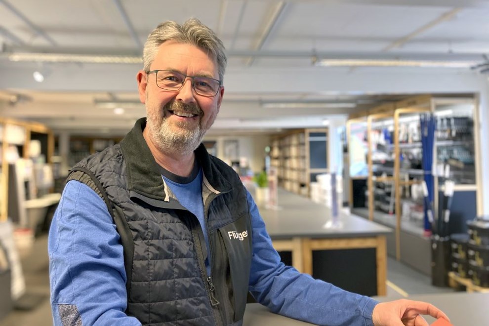 40 r p Laksetorvet  nu med spartelmaling men uden glimmer