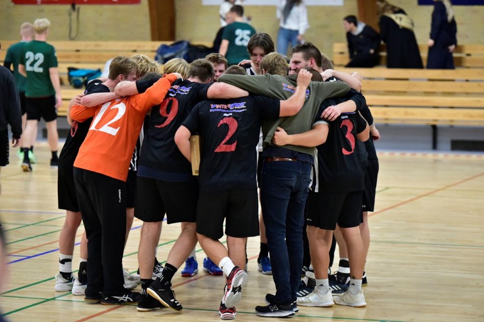 Håndboldherrer gav topholdet kamp til stregen