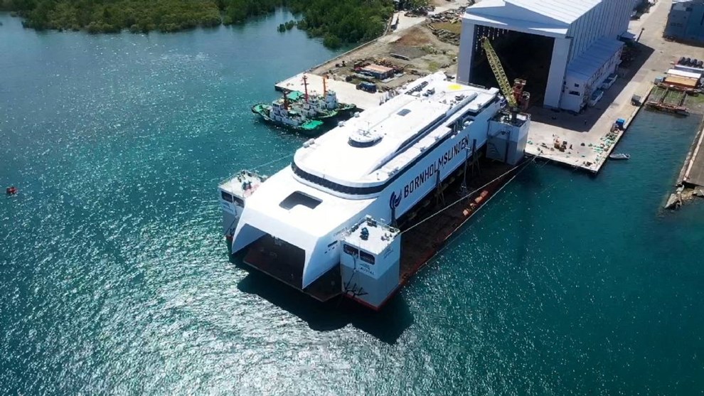 S� er der sat klokkesl�t p�: Se hvorn�r den nye f�rge kommer til R�nne