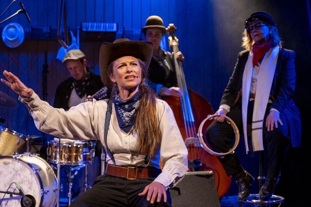 Skr bornholmerforestilling - p den gode mde