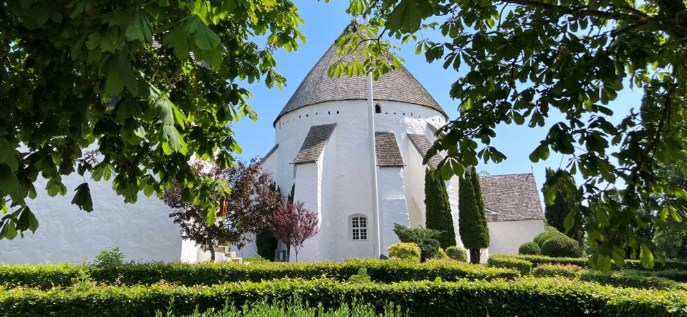 Kmpe investering skal give rundkirke mere lys og ro